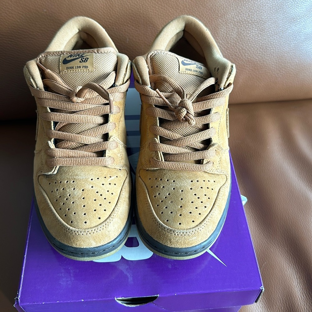 Nike SB dunk low pro flax - size 9.5